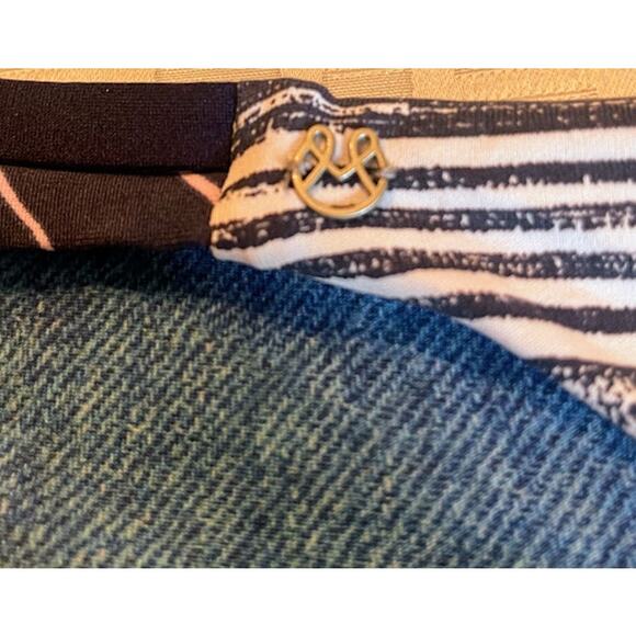 Maaji Jazz Band Reversible Bikini Bottoms - Size L - NWT - Picture 8 of 9